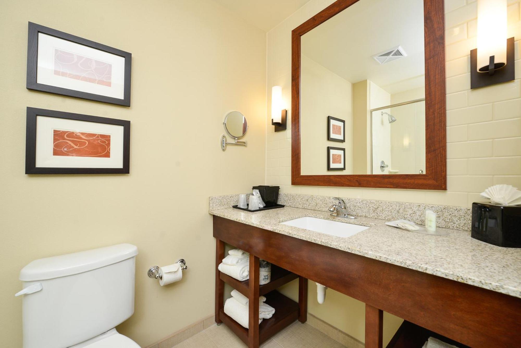 Comfort Suites Fargo Medical Center Rom bilde